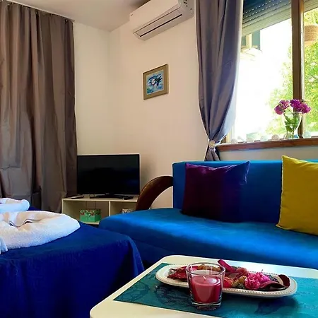 Family Argo מלון 2*