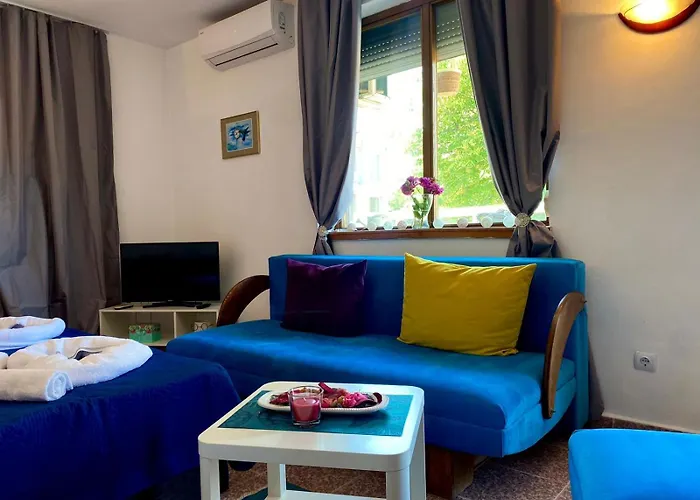 Family Argo Hotell 2*