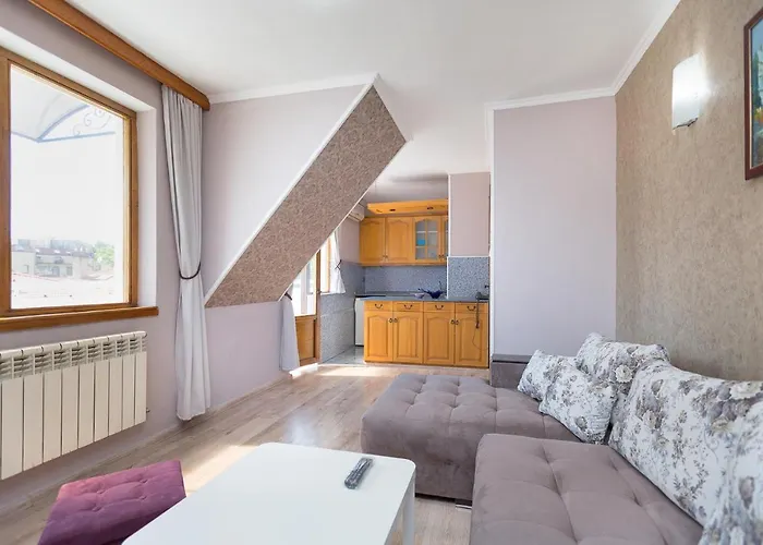 Family Argo Hotell 2*